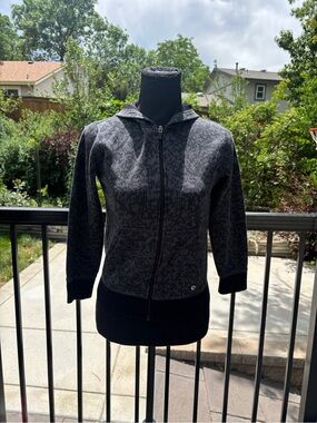 Xersion Black Zip Hoodie with Subtle Pattern